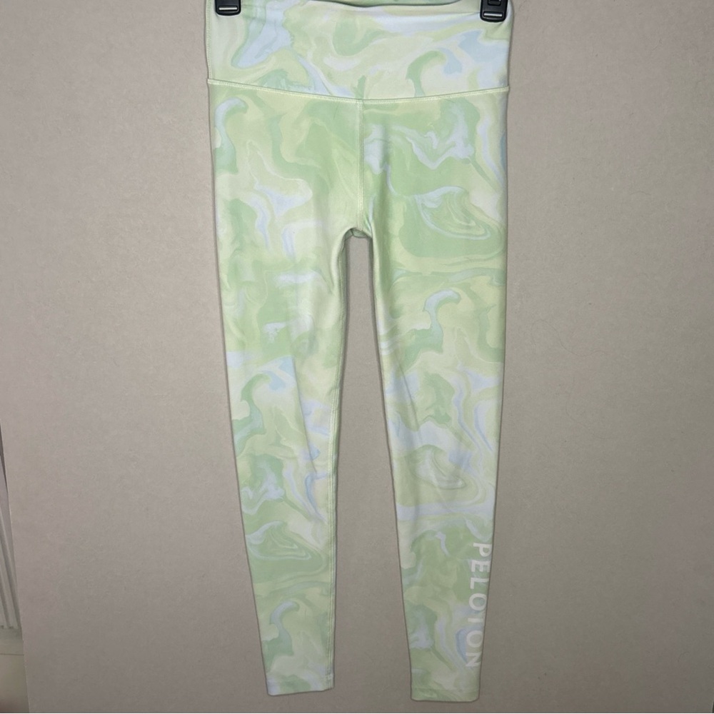 Peloton Leggings Swirl Dye S Green Logo Spellout Buttery Soft Athletic